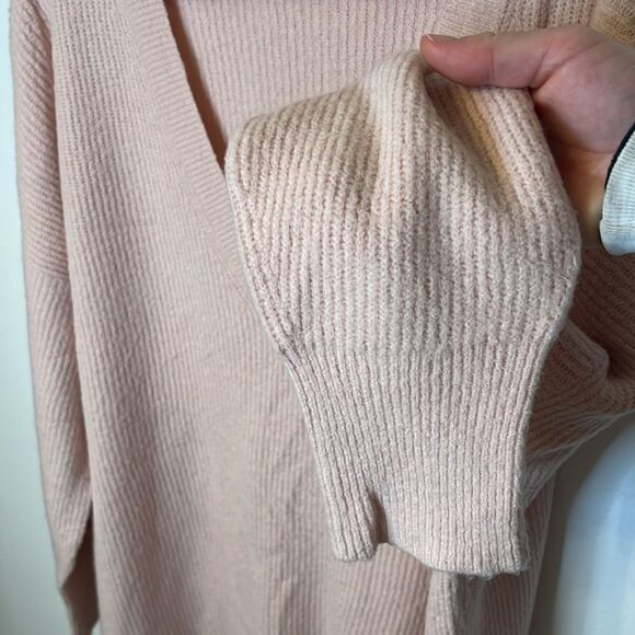 Halogen Womens Plus Size V-Neck Light Pink Sweater 2X Oversized Cozy - Picture 4 of 9
